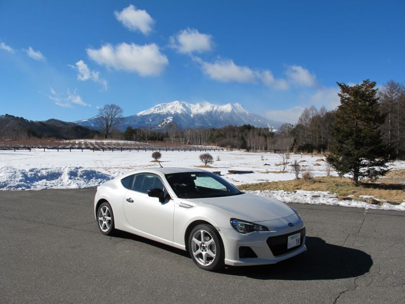 いよいよ3台目のBRZを愛でる。_f0076731_2016085.jpg