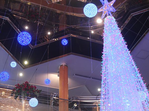 ぱしふぃっくびいなす Christmas Cruises 2012 ①_c0046587_210505.jpg