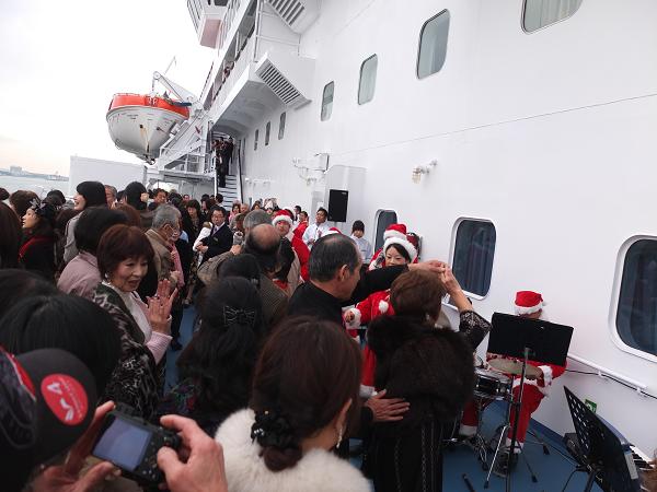 ぱしふぃっくびいなす Christmas Cruises 2012 ①_c0046587_2123472.jpg