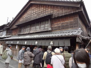 f0213805_1283090.jpg
