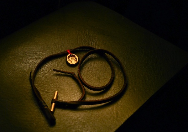 leather bangle + brass drop_b0172633_2592074.jpg