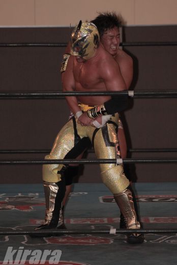 大阪プロレス【天王山２０１２】　その２_a0042864_12525424.jpg