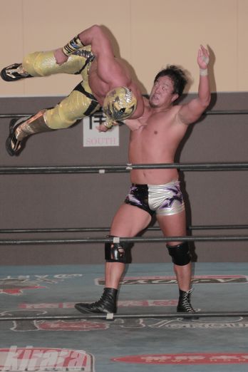 大阪プロレス【天王山２０１２】　その２_a0042864_1324483.jpg