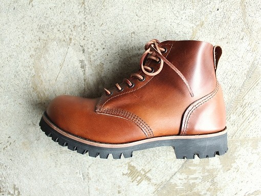 William Lennon 「FIELD BOOTS」 : 『Bumpkins putting on airs』 William Lennon 「FIELD BOOTS」 : 『Bumpkins putting on airs』