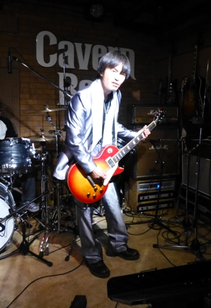 2012年カラフル年末ライブのライブレポ、その1(ジェイバンド~SUBERIMASU)_e0188087_23161863.jpg