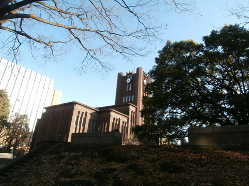 東大で_e0249060_10434525.jpg