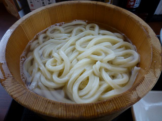 丸亀製麺　　中山寺店　　宝塚市_c0118393_920987.jpg