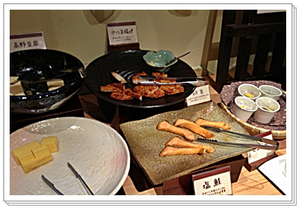 朝食の美味しいホテル5位　ホテルピエナ神戸_d0017632_034385.jpg