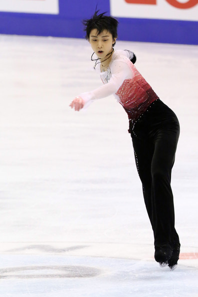 羽生結弦選手が初の全日本制覇　－2012全日本選手権_b0038294_10573218.jpg