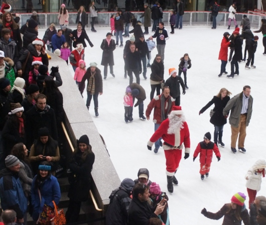 クリスマスのNY、ロックフェラーセンターのツリーとリンクとサンタさん_b0007805_1453352.jpg