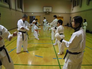 西町教室 稽古納め!_c0118332_2312549.jpg