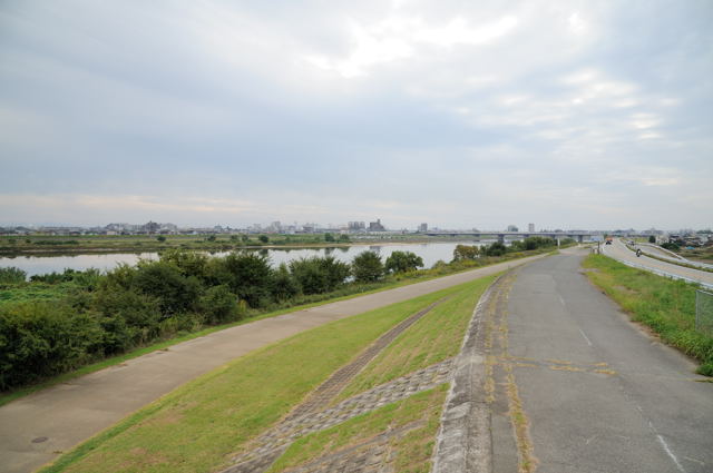 加古川沿いの自転車道を走る_c0081462_21131183.jpg