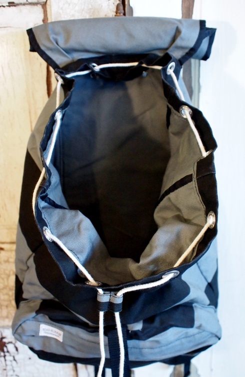 入荷案内 PRISON daypack_e0254972_151171.jpg