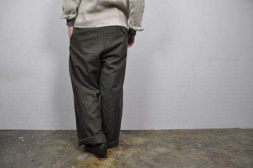 リネンとウール ,,, =FRANK LEDER=_b0110582_16344720.jpg