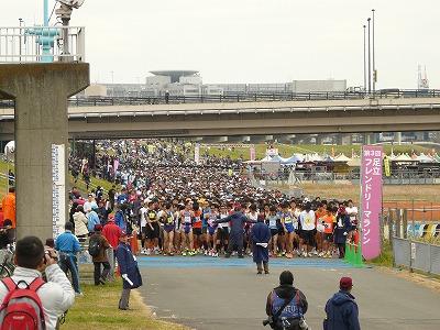 おにゃじ “第3回足立フレンドリーマラソン”を走る 中編_b0166128_11472037.jpg