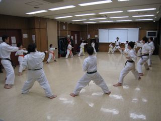 手稲教室 本年最終の稽古納めです!_c0118332_22575739.jpg
