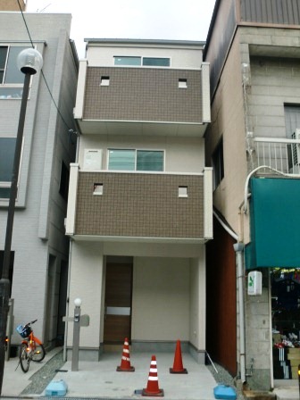 d0231054_1093565.jpg