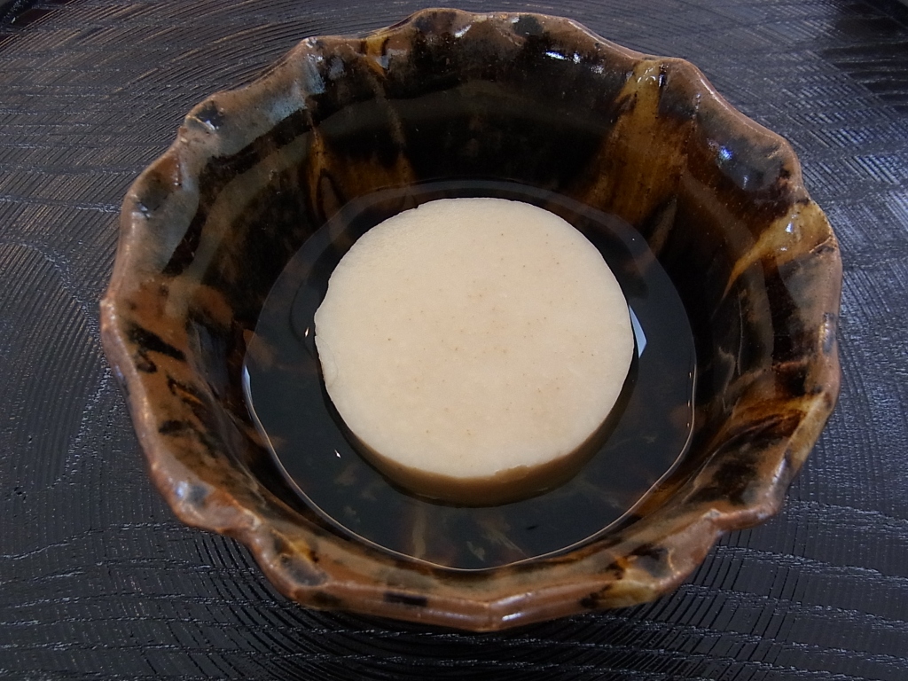 青草窠(せいそうか)の心和むお懐石_a0138976_20305876.jpg