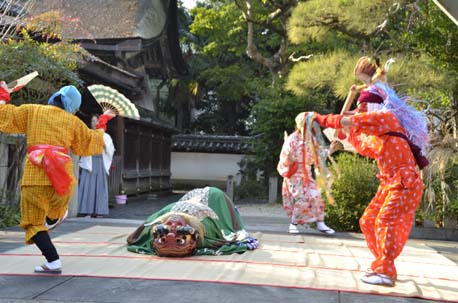 ◆漢国神社太神楽・獅子舞奉納_a0100742_917230.jpg