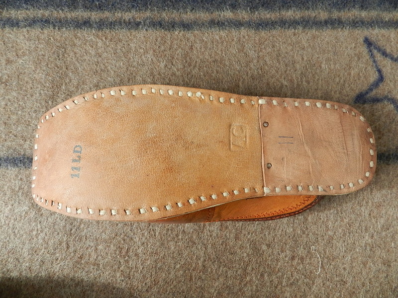 Indian leather room shoes_f0226051_12212927.jpg