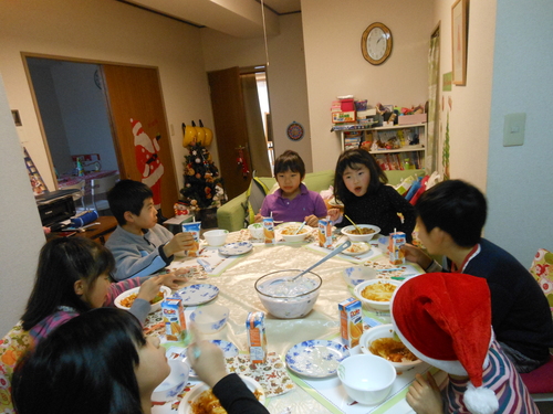 クリスマス会 パート2_e0274266_18153140.jpg