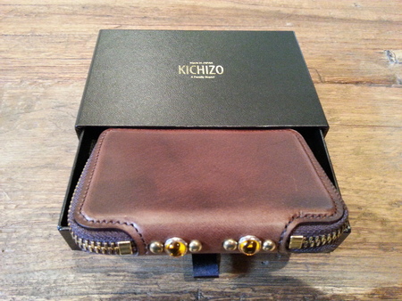 STUDS CUSTOM CARD CASE_a0285796_15171980.jpg