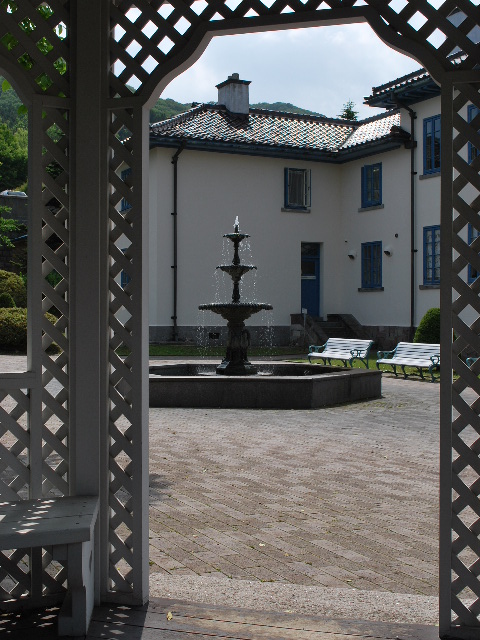 函館旧イギリス領事館(函館の建築再見)_f0142606_16151388.jpg