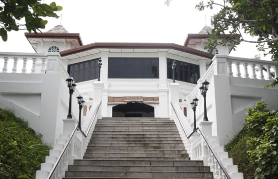 a0233910_4223488.jpg