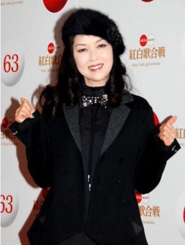 紅白リハ 藤あや子 紅白初のドレス姿披露 変身します Dianevonjapan 紅白リハ 藤あや子 紅白初のドレス姿披露 変身します Dianevonjapan