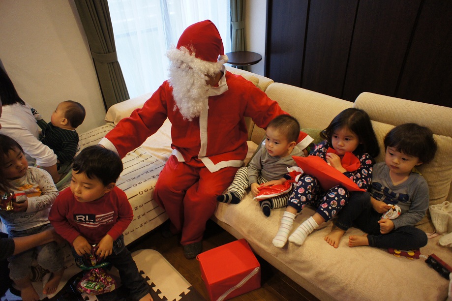 santa has come_a0184090_814733.jpg