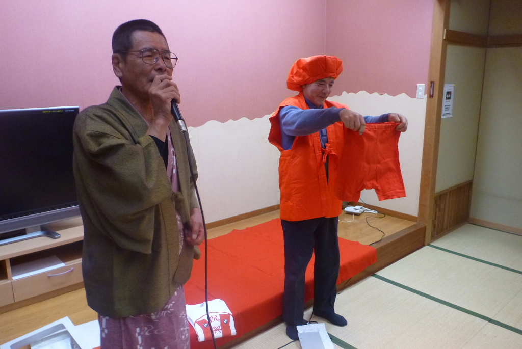 クラブ忘年会(2012年)_b0238789_0302838.jpg