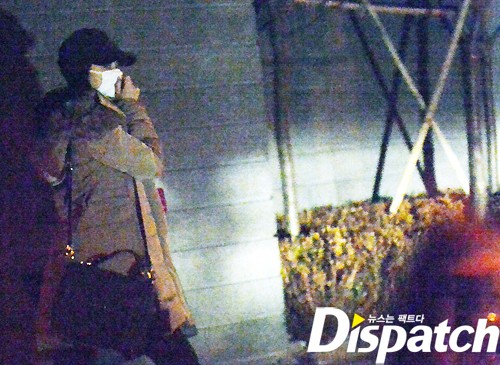 [単独]キム·テヒ·[単独]キム·テヒ·RAIN、2013年1号カップル... \"軍服デート捕捉\"（総合）_c0047605_2036746.jpg
