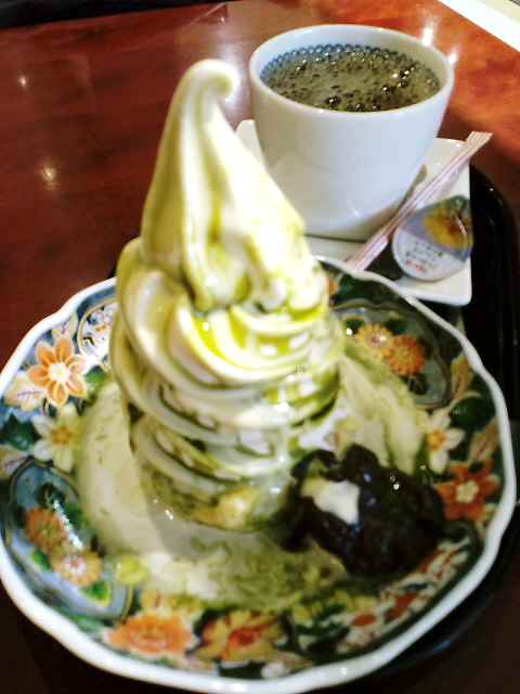 箱根駅伝tv観戦と麻布茶房のスイートポテト お散歩アルバム 賑やかな夏に 箱根駅伝tv観戦と麻布茶房のスイートポテト お散歩アルバム 賑やかな夏に