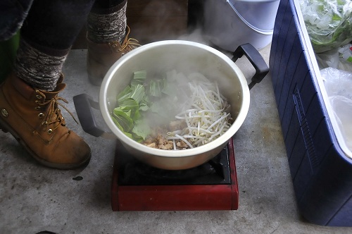 続・雪山deうどん_b0183681_2249759.jpg