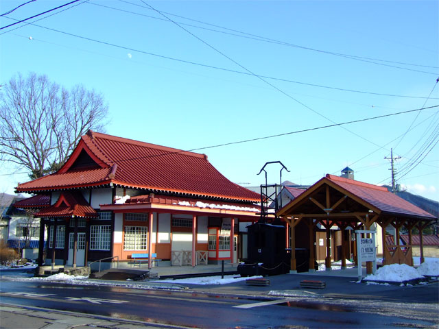 旧・草軽電鉄　北軽井沢駅舎_a0179837_14304639.jpg