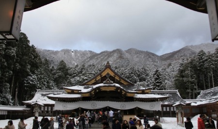 新年明けましておめでとうございます。_e0000910_15331913.jpg