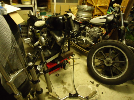 shovelhead_d0280230_19504514.jpg