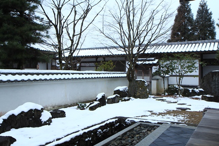 里山の神社に詣でる_d0163550_22311541.jpg