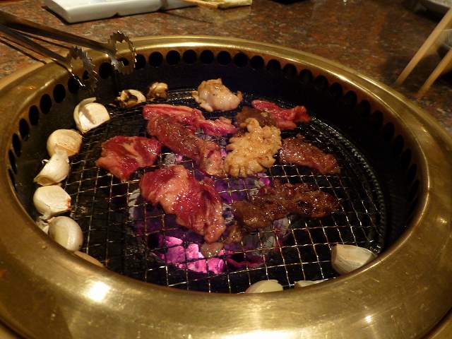 炭火焼肉　黒毛和牛専門　炭小屋　　　山下_c0118393_16195453.jpg