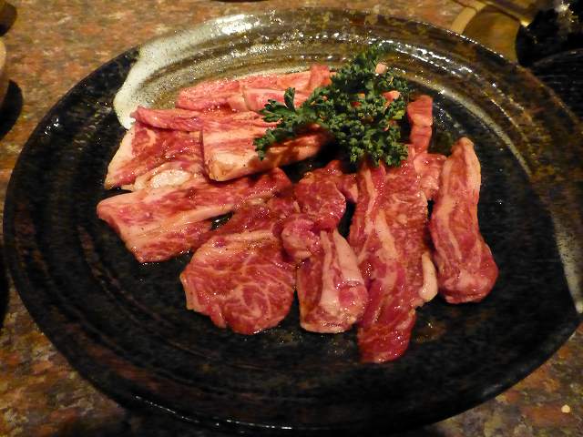 炭火焼肉　黒毛和牛専門　炭小屋　　　山下_c0118393_16281261.jpg