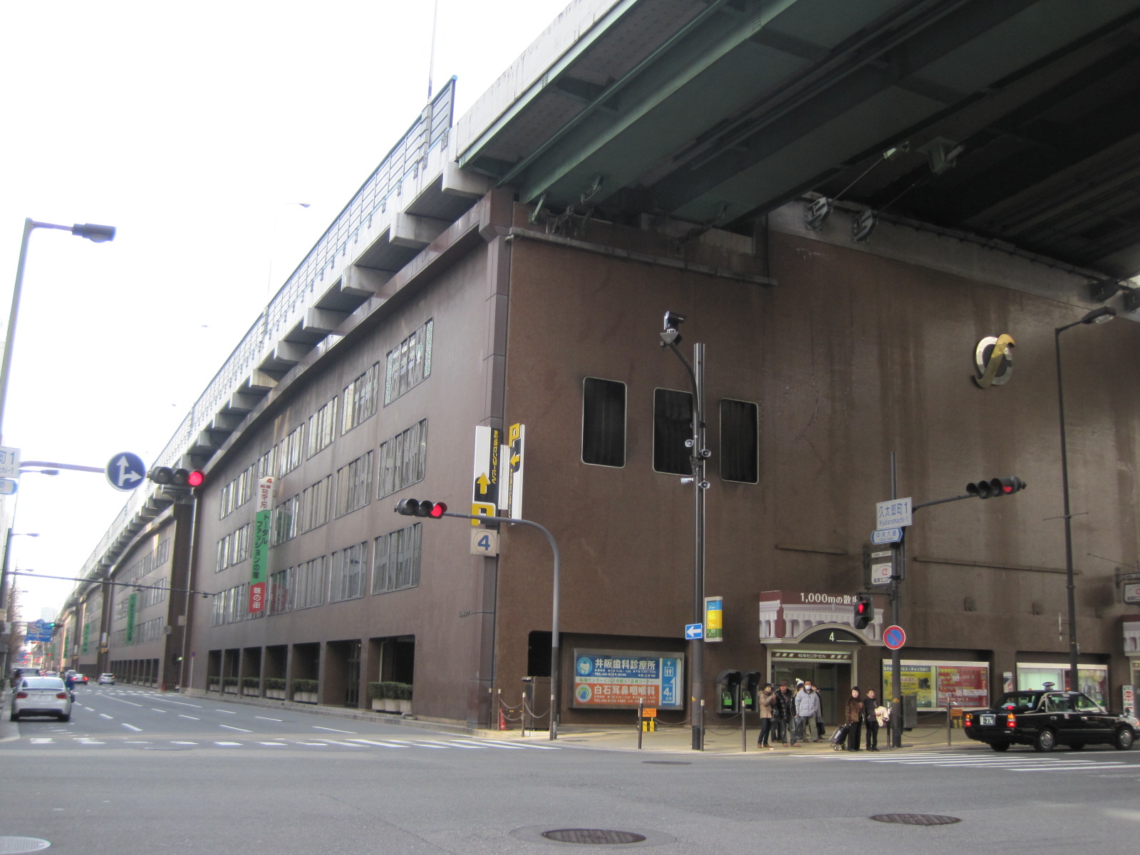 f0236260_10571273.jpg
