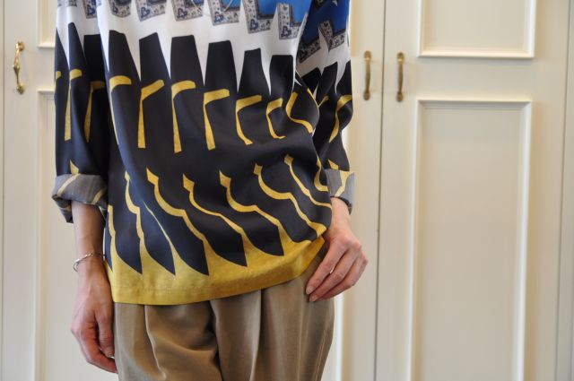 知性と粋な ・ ・ ・ DRIES VAN NOTEN_b0110586_16164127.jpg