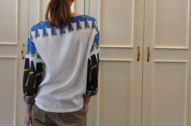 知性と粋な ・ ・ ・ DRIES VAN NOTEN_b0110586_16171994.jpg