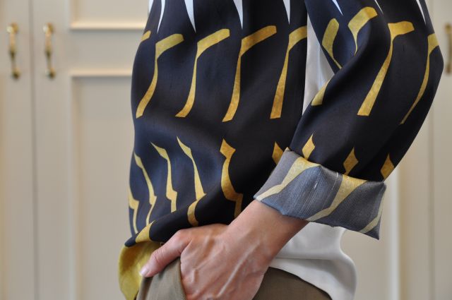 知性と粋な ・ ・ ・ DRIES VAN NOTEN_b0110586_161745.jpg