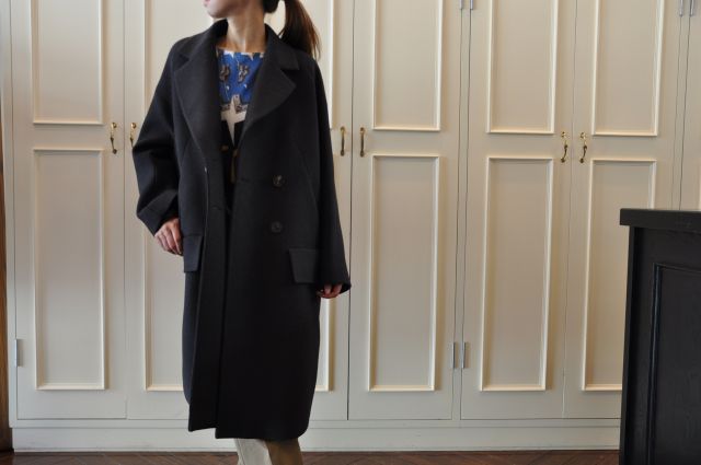 知性と粋な ・ ・ ・ DRIES VAN NOTEN_b0110586_1620444.jpg