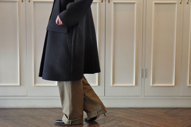 知性と粋な ・ ・ ・ DRIES VAN NOTEN_b0110586_1621505.jpg