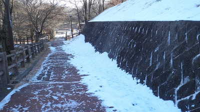 e0304702_1859968.jpg
