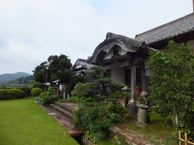 a0198528_2305680.jpg