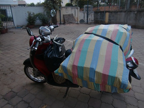 f0235252_0565170.jpg