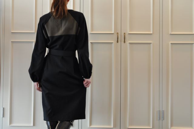 コート と ワンピース DRIES VAN NOTEN ._b0110586_19255994.jpg